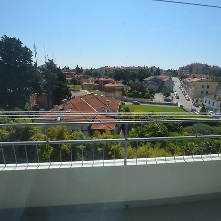 Sarah Apartment Ровинь Экстерьер фото