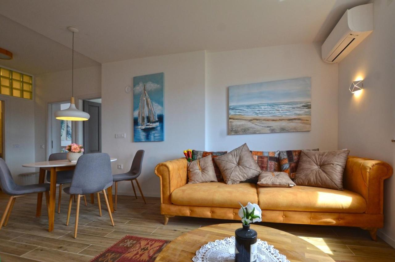 Sarah Apartment Ровинь Экстерьер фото