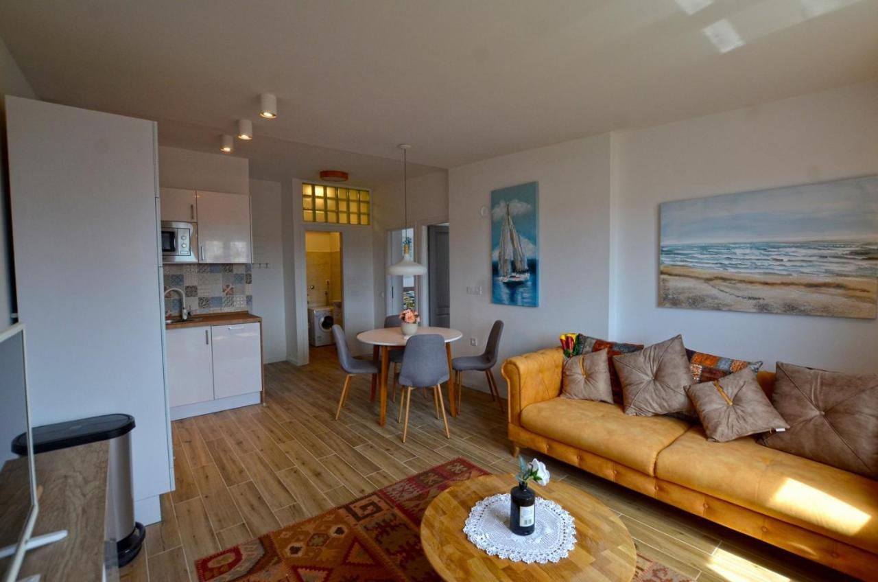 Sarah Apartment Ровинь Экстерьер фото