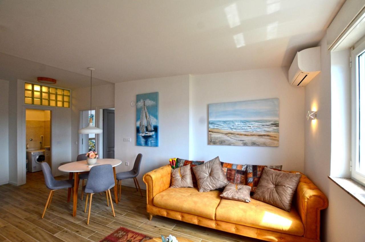 Sarah Apartment Ровинь Экстерьер фото